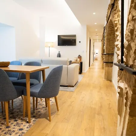 Nqn Aparts & Apartment Seville
